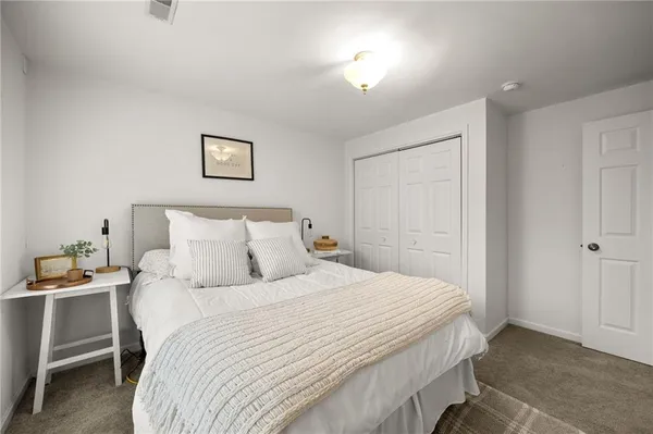 $399,000 | 203 Fairway Drive, Warrensburg, MO 64093