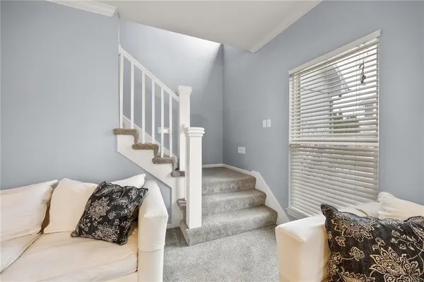 $399,000 | 203 Fairway Drive, Warrensburg, MO 64093