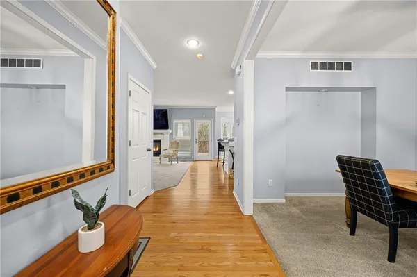 $399,000 | 203 Fairway Drive, Warrensburg, MO 64093