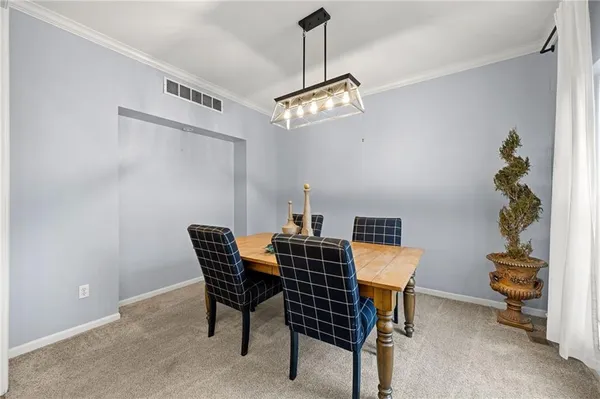 $399,000 | 203 Fairway Drive, Warrensburg, MO 64093