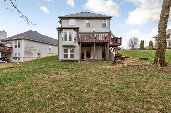 $399,000 | 203 Fairway Drive, Warrensburg, MO 64093