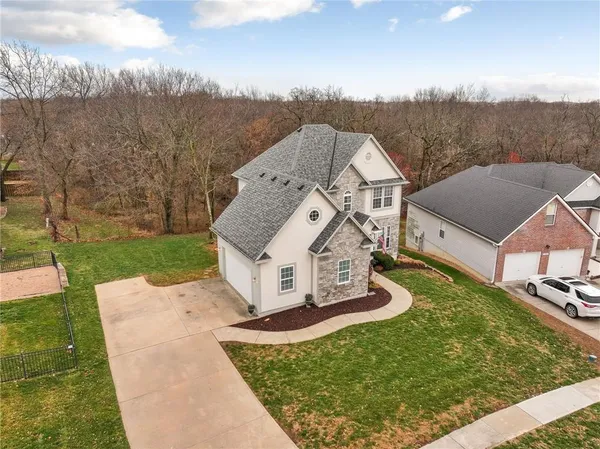 $399,000 | 203 Fairway Drive, Warrensburg, MO 64093