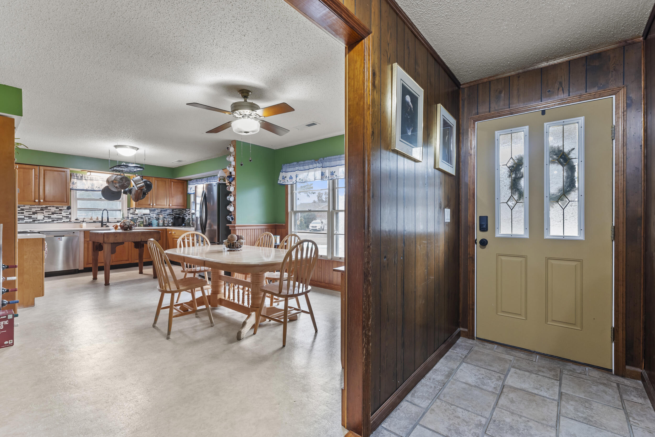 1333 Julian Clark Road Charleston, SC 29412 - Photo 4 of 33 3_p1079703