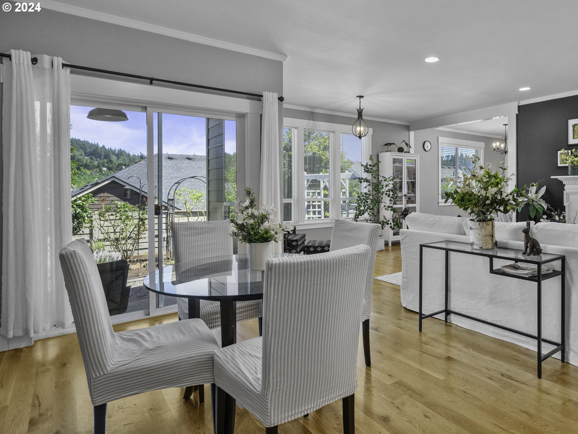 1638 Centennial Drive Silverton, OR 97381 - Photo 19 of 48