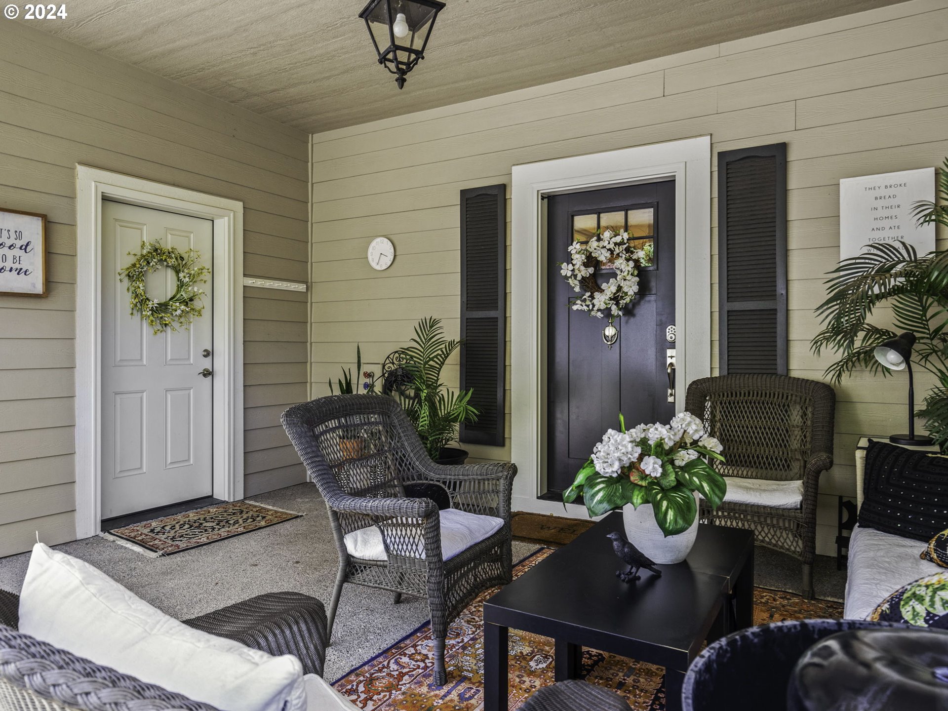 1638 Centennial Drive Silverton, OR 97381 - Photo 3 of 48