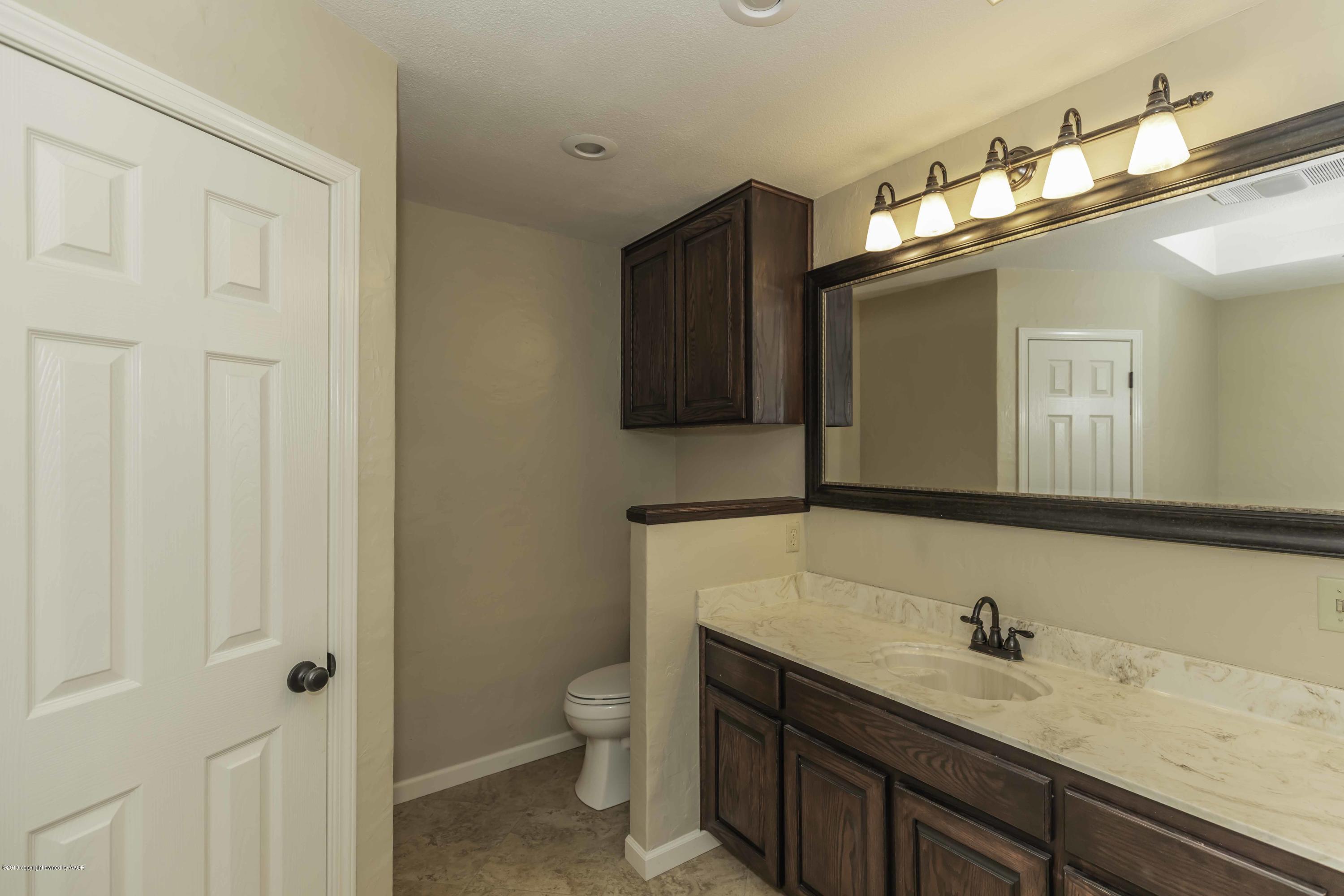 8009 Arbor Street Amarillo, TX 79110 - Photo 15 of 31 MASTER BATH VIEW 2