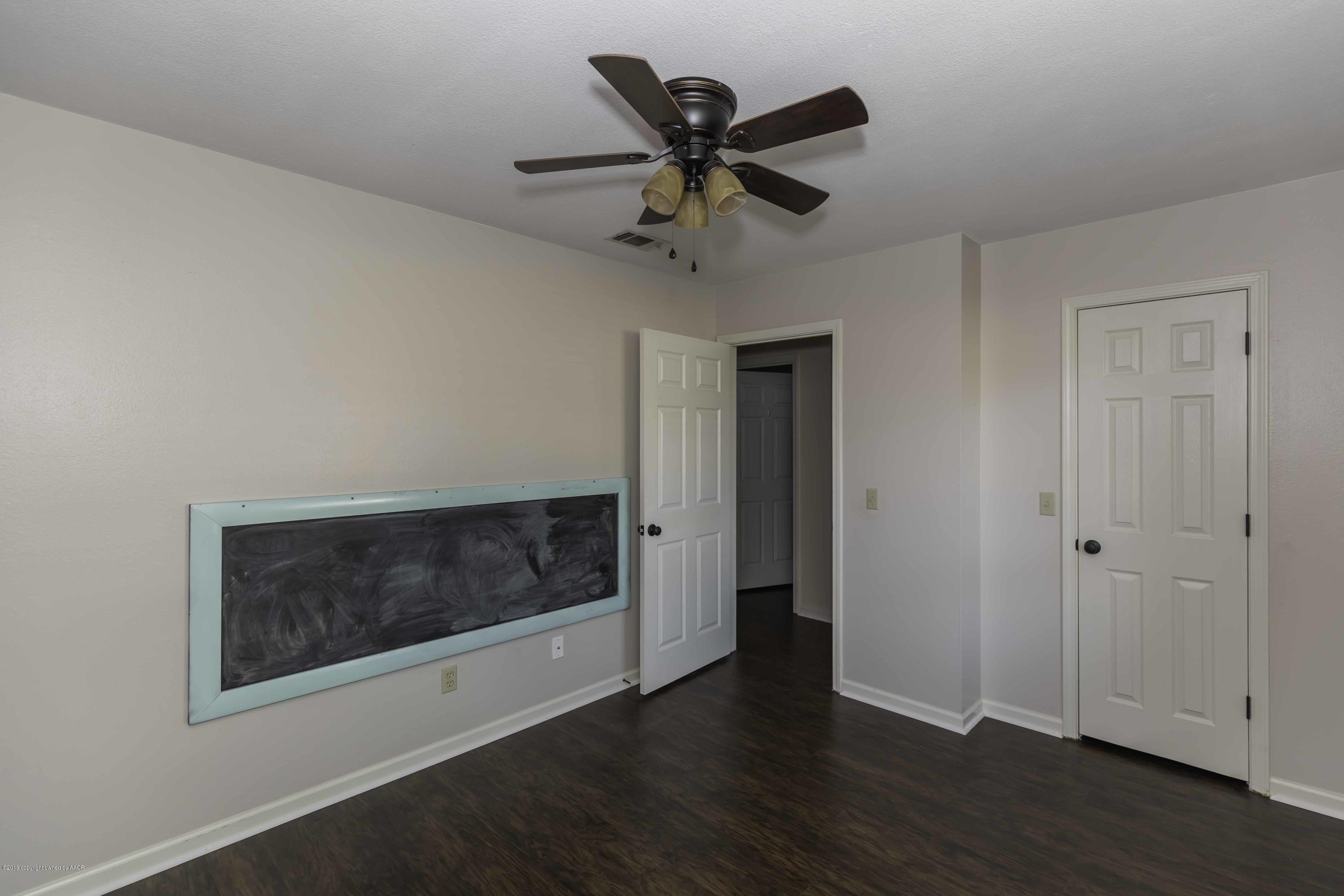 8009 Arbor Street Amarillo, TX 79110 - Photo 19 of 31 BEDROOM 2 VIEW 3