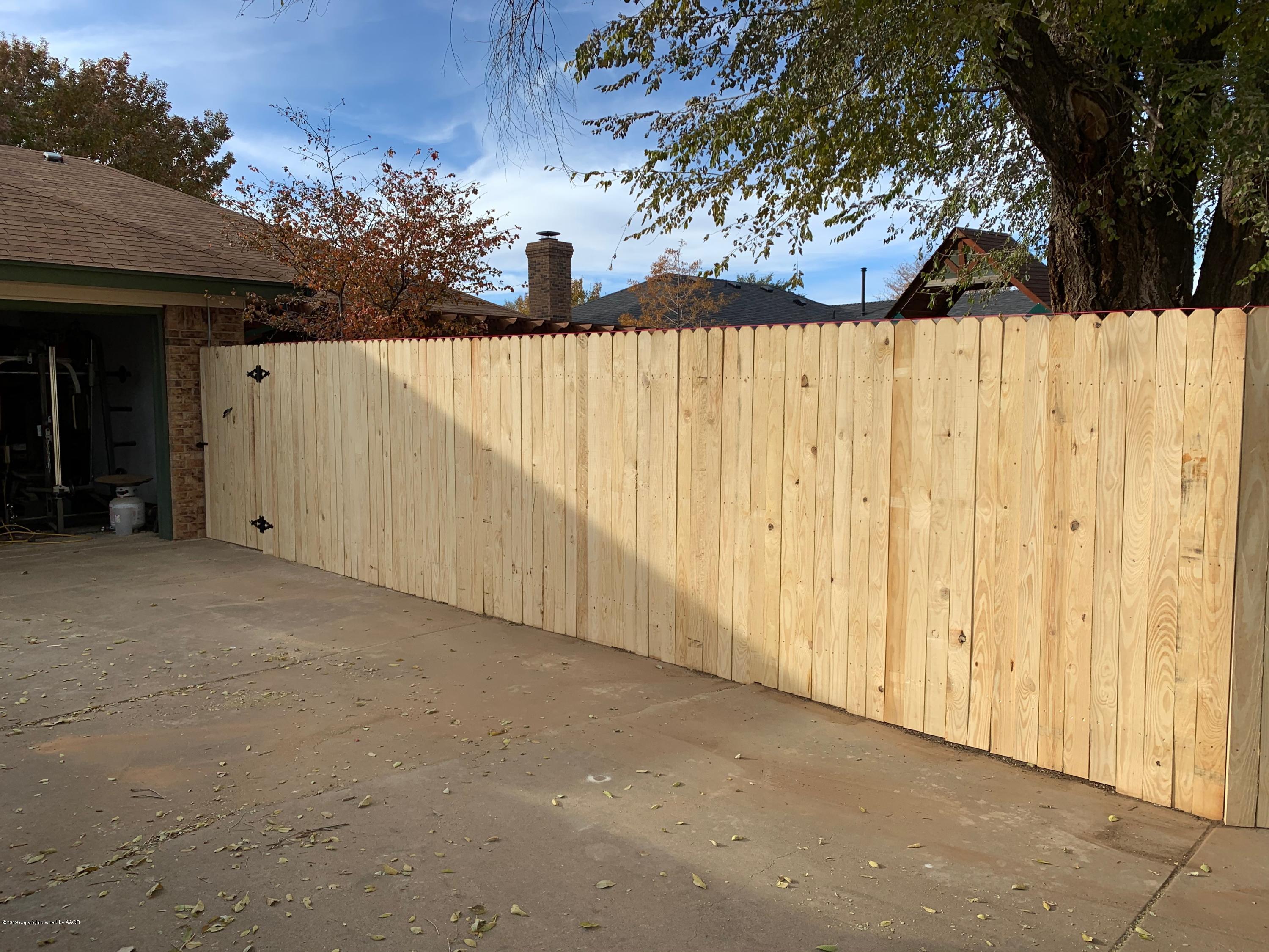 8009 Arbor Street Amarillo, TX 79110 - Photo 31 of 31 Fence 2