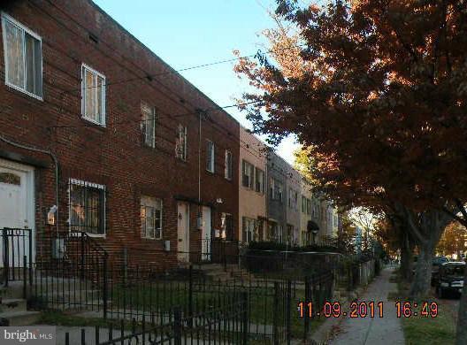 1513 First Street Southwest Washington, DC 20024 - Photo 1 of 18 View