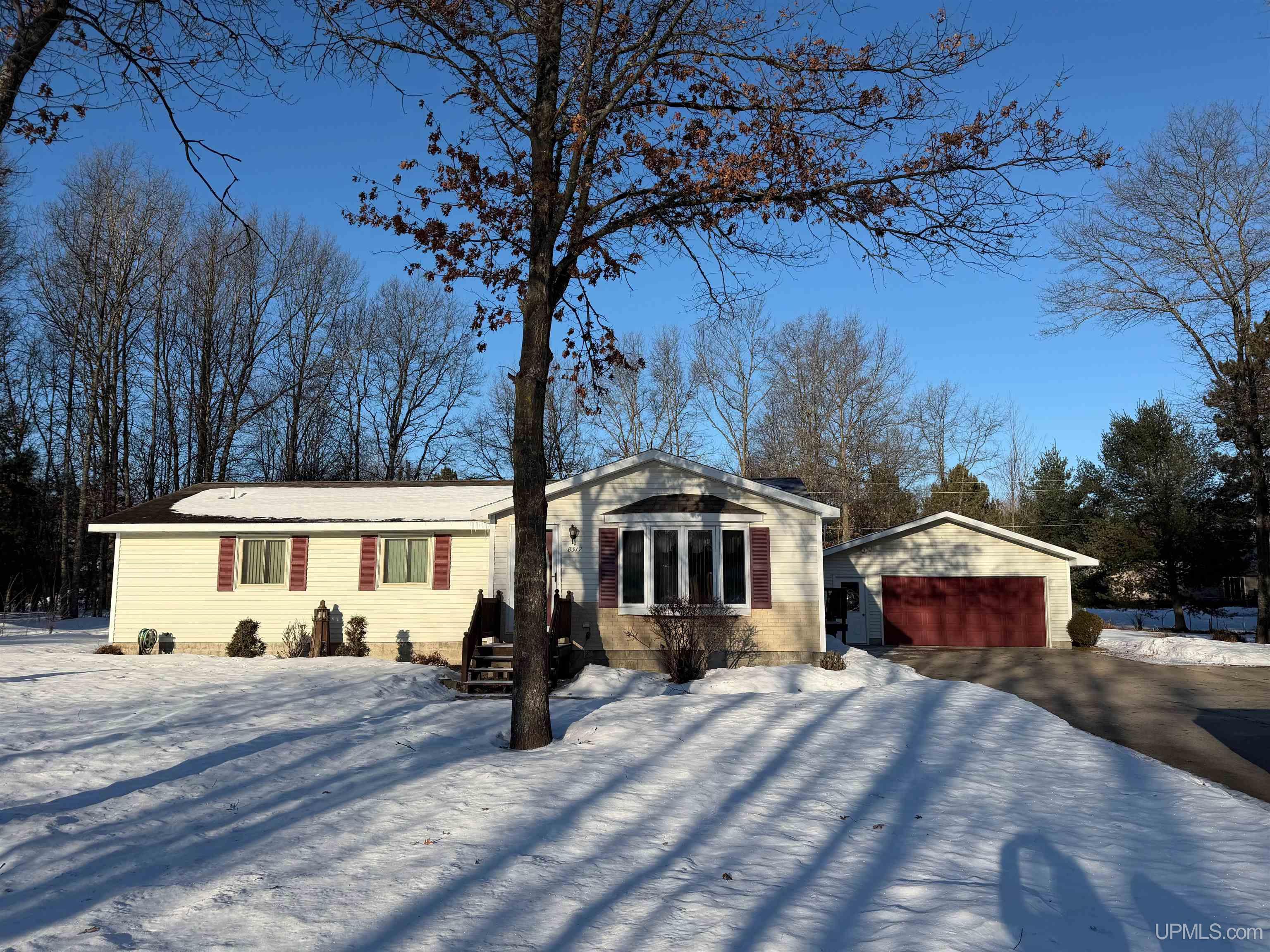 8317 Venture P 2 Gladstone, MI 49837 - Photo 1 of 30
