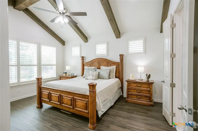 $459,900 | 113 Persimmon Court, Victoria, TX 77904