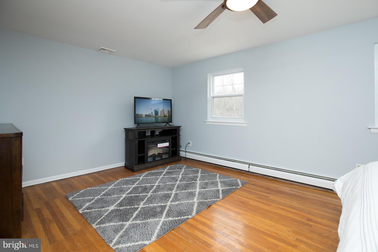 11023 Academy Road Philadelphia, PA 19154 - Photo 17 of 34 Gallery Image 17