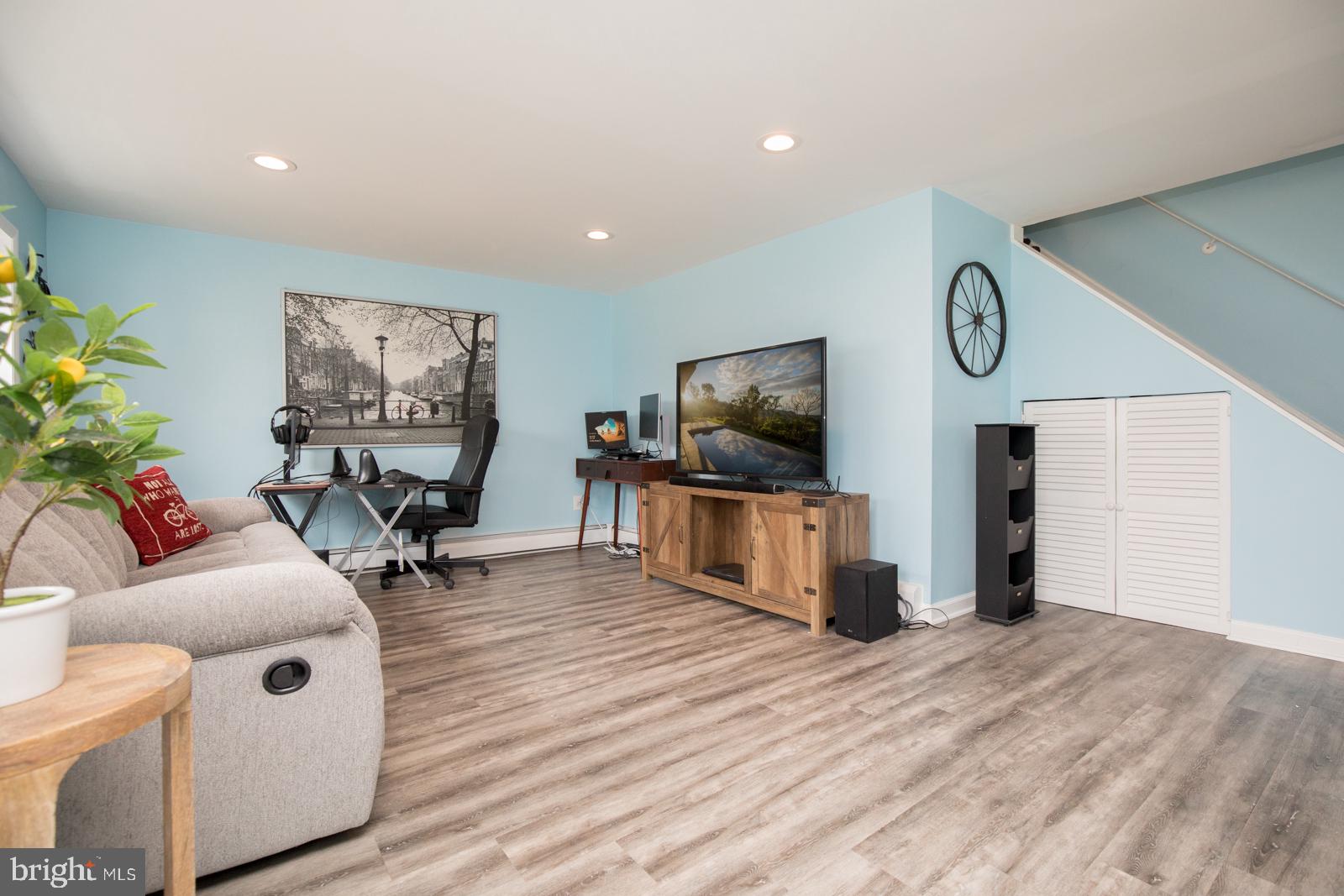 11023 Academy Road Philadelphia, PA 19154 - Photo 29 of 34 Gallery Image 29
