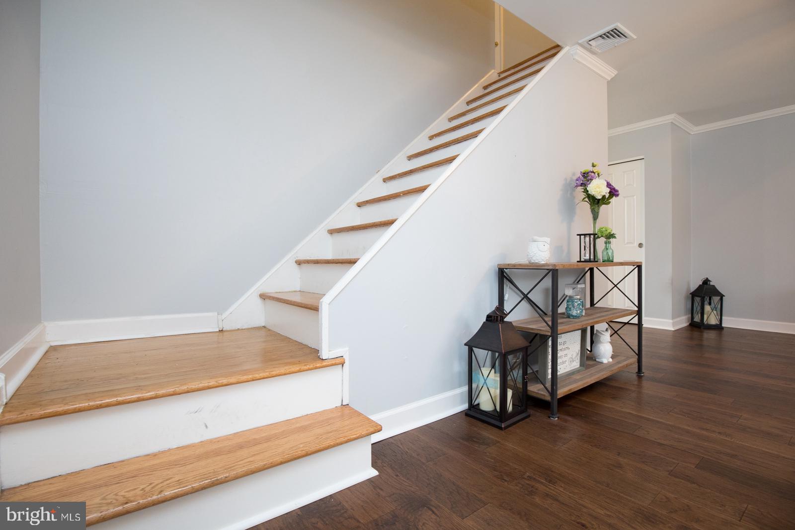 11023 Academy Road Philadelphia, PA 19154 - Photo 7 of 34 Gallery Image 7