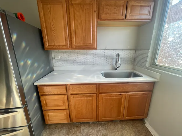 $145,000 | 2245 West Farwell Avenue, Unit 3B, Chicago, IL 60645