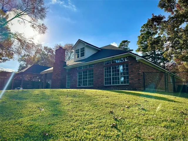 $455,000 | 107 Spyglass Hill Drive, Benton, LA 71006