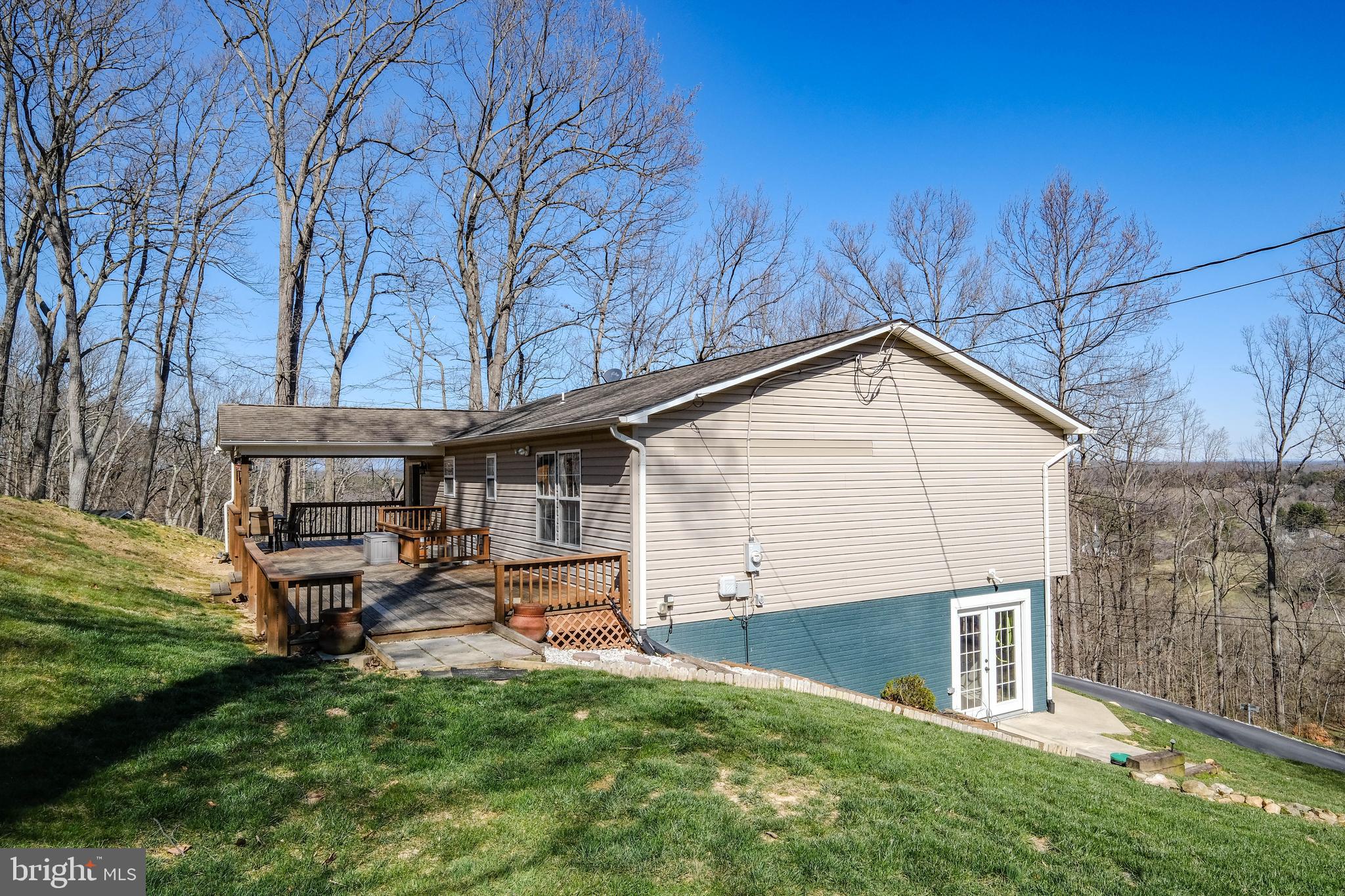 502 Thompson Mill Road Front Royal, VA 22630 - Photo 5 of 57