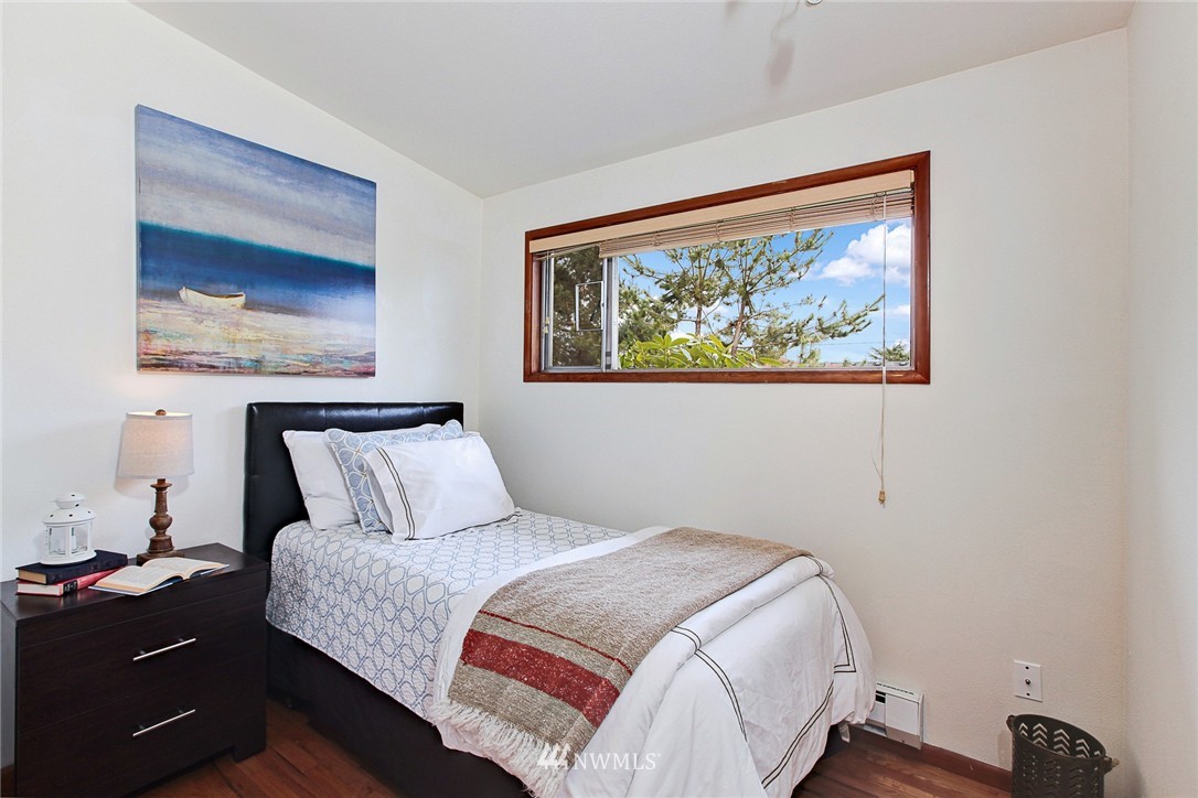 7217 46th Avenue South Seattle, WA 98118 - Photo 11 of 20