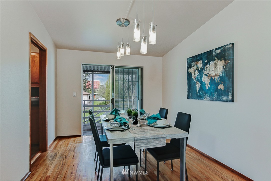 7217 46th Avenue South Seattle, WA 98118 - Photo 5 of 20