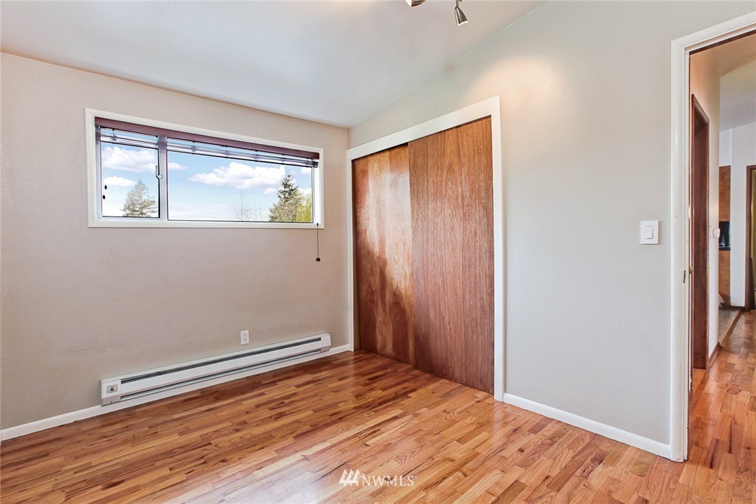 7217 46th Avenue South Seattle, WA 98118 - Photo 10 of 20