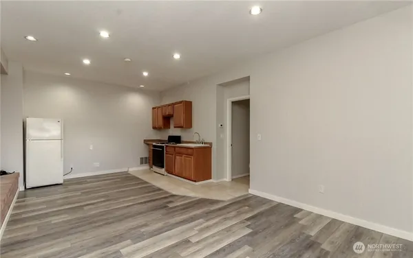 $5,300 | 558 Southwest 333rd Court, Federal Way, WA 98023