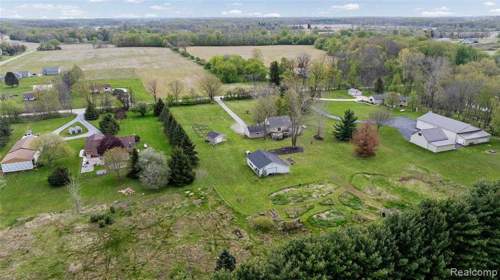 2209 Berville Road Allenton, MI 48002 - Photo 36 of 44