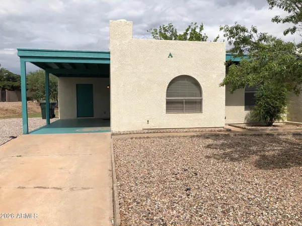 $1,000 | 1361 Plaza Merito, Unit A, Sierra Vista, AZ 85635