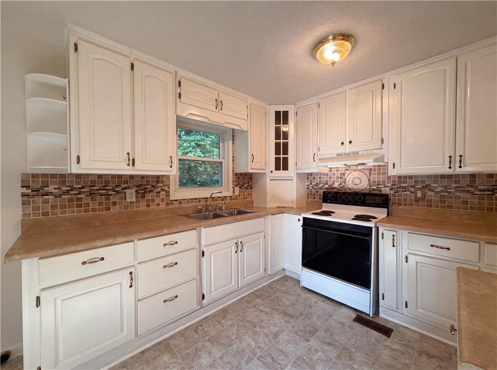 7850 Clayton Road Jonesboro, GA 30236 - Photo 7 of 19