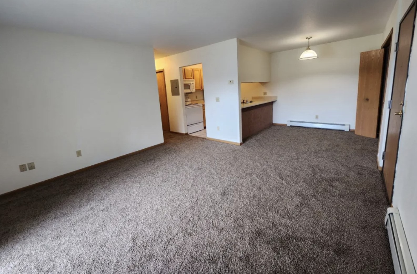 125 West Harrington Road Croswell, MI 48422 - Photo 5 of 11 an empty room with a bathroom