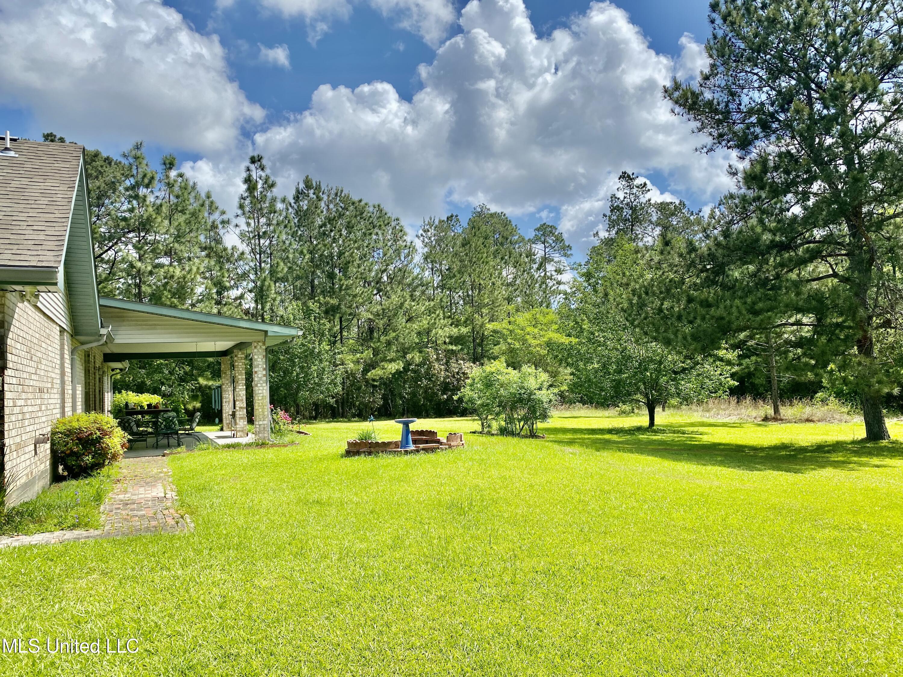 179 Timberlane Road Picayune, MS 39466 - Photo 7 of 28 Timberlane 2