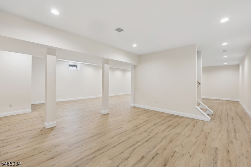 83-111 Beaver Run Road Hamburg, NJ 07419 - Photo 24 of 25 Gallery Image 24