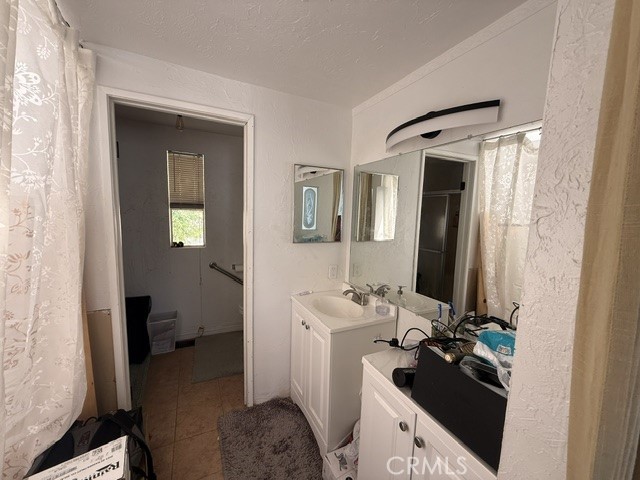 397 Joshua Hills Road Pinon Hills, CA 92372 - Photo 18 of 20