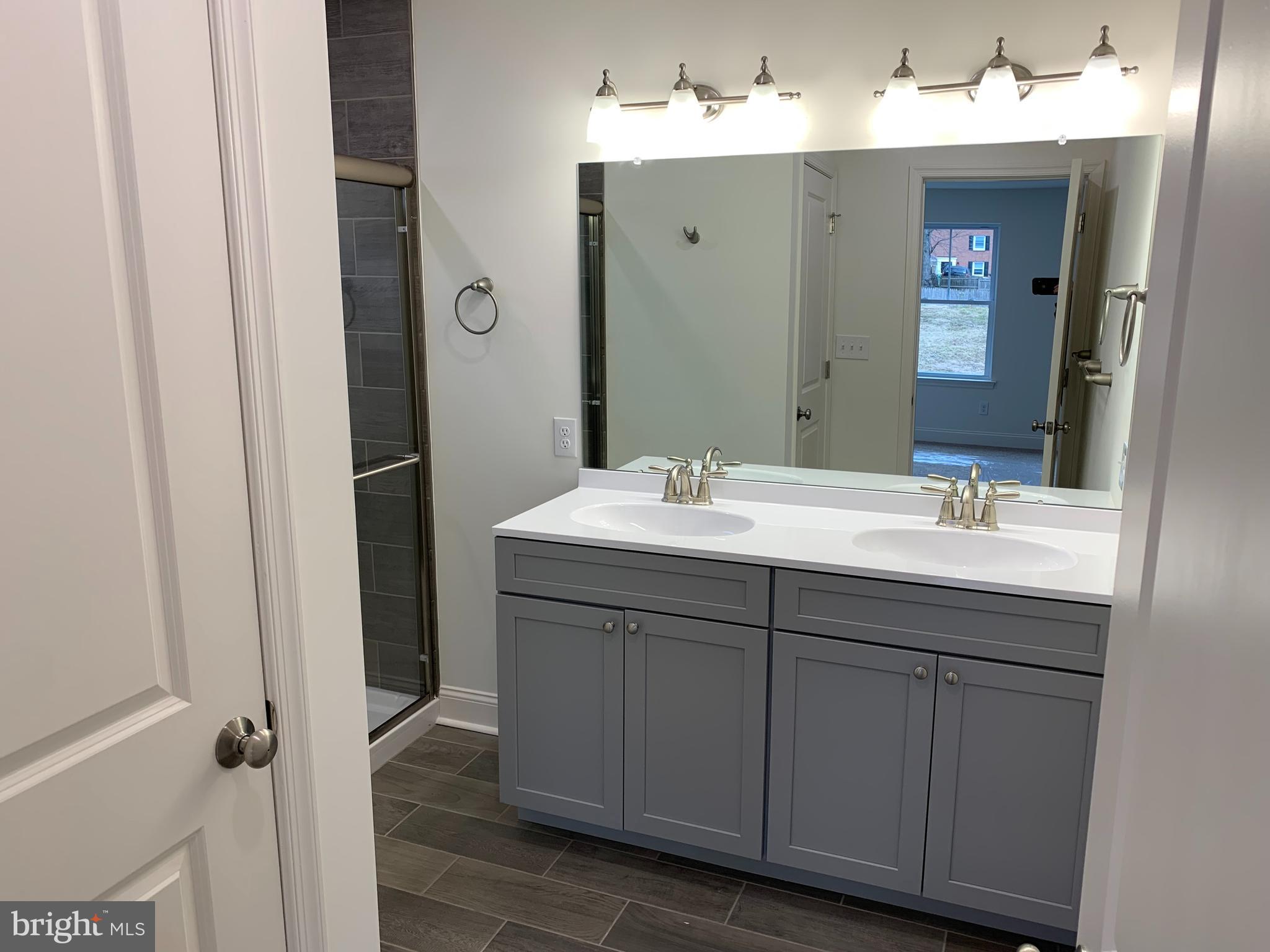 1003 Capitol Trail Newark, DE 19711 - Photo 9 of 42 MAIN BATHROOM