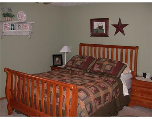 4049 Harris Lane Springfield, OH 45503 - Photo 5 of 18