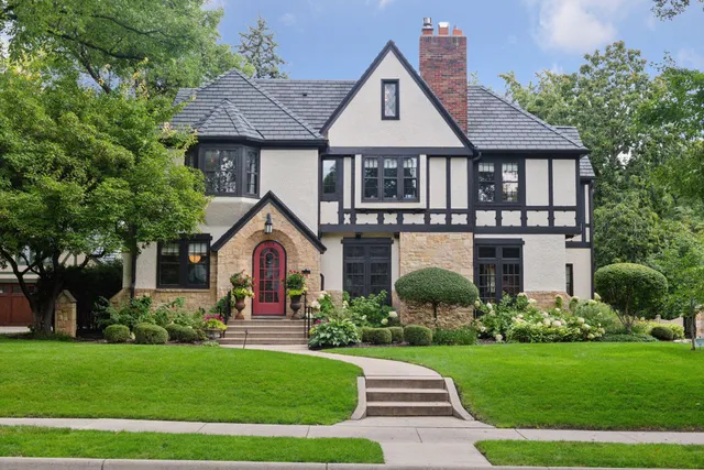$2,292,500 | 4515 Moorland Avenue, Edina, MN 55424