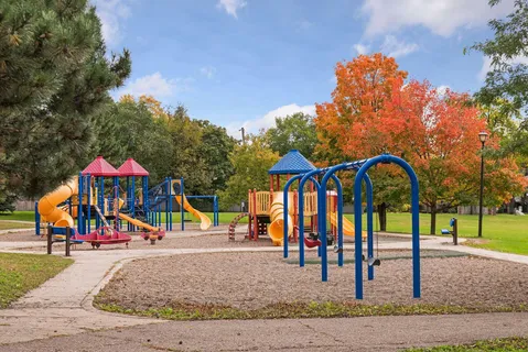 $2,300,000 | 4515 Moorland Avenue, Edina, MN 55424