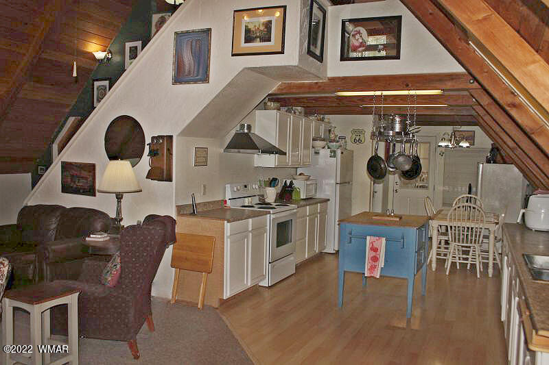 597 Ridge Drive Pinedale, AZ 85934 - Photo 15 of 28