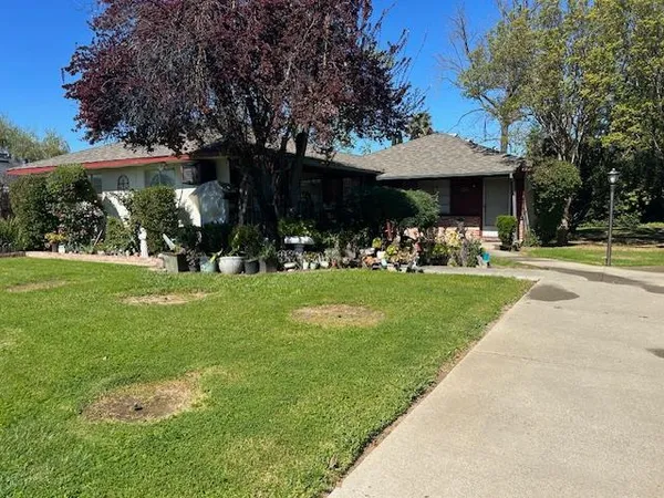 $899,950 | 1919 West Mendocino Avenue, Stockton, CA 95204