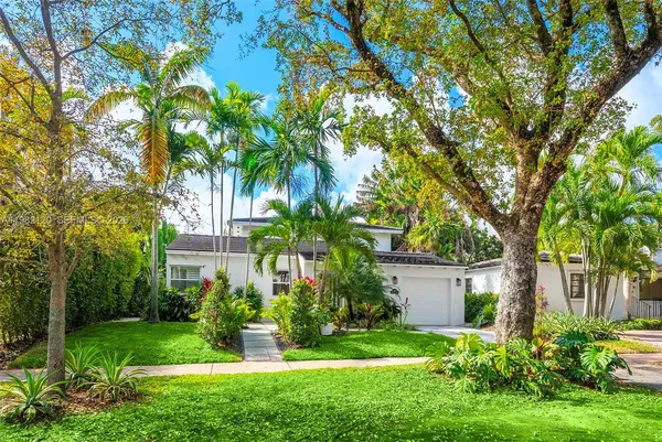 $2,295,000 | 14 San Sebastian Avenue, Coral Gables, FL 33134