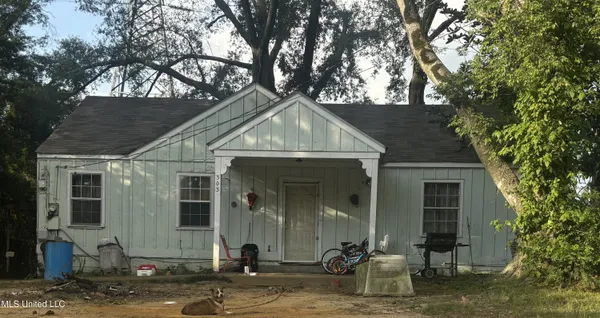 $52,000 | 303 Sunny Ln Drive, Jackson, MS 39204