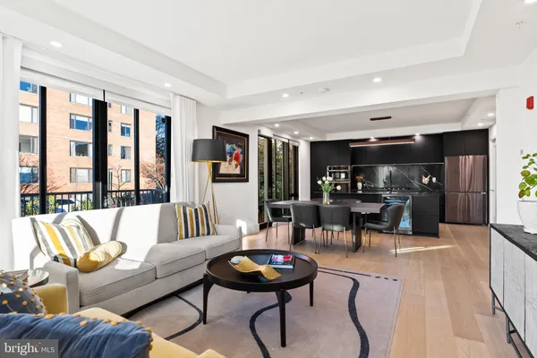 $890,000 | 3219 Wisconsin Avenue Northwest, Unit 101, Washington, DC 20016