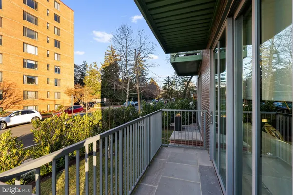 $890,000 | 3219 Wisconsin Avenue Northwest, Unit 101, Washington, DC 20016