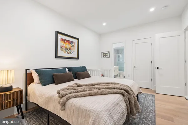 $890,000 | 3219 Wisconsin Avenue Northwest, Unit 101, Washington, DC 20016