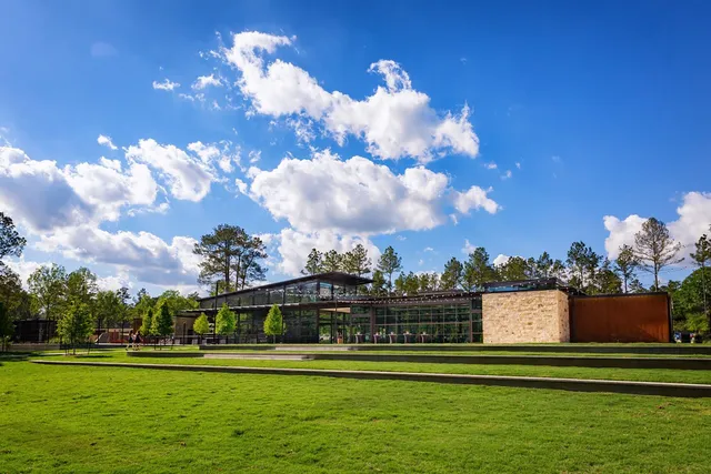 $810,000 | 119 Rustica Bloom Trail, Willis, TX 77318