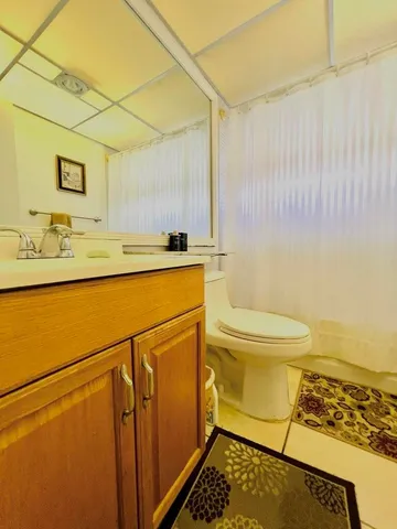 $98,999 | 465 Saxony Way, Delray Beach, FL 33446