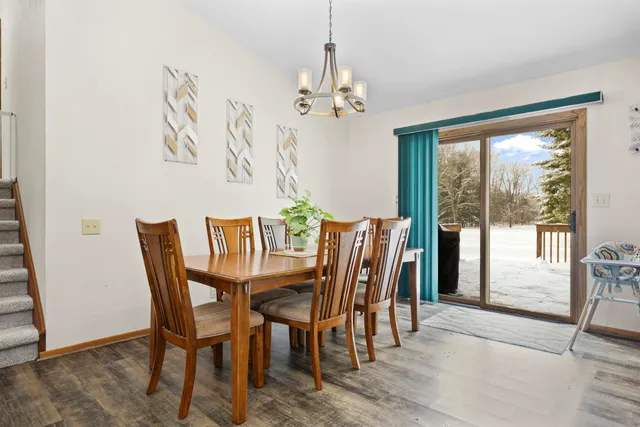 $490,000 | N5581 Star Branch Road, Pardeeville, WI 53954