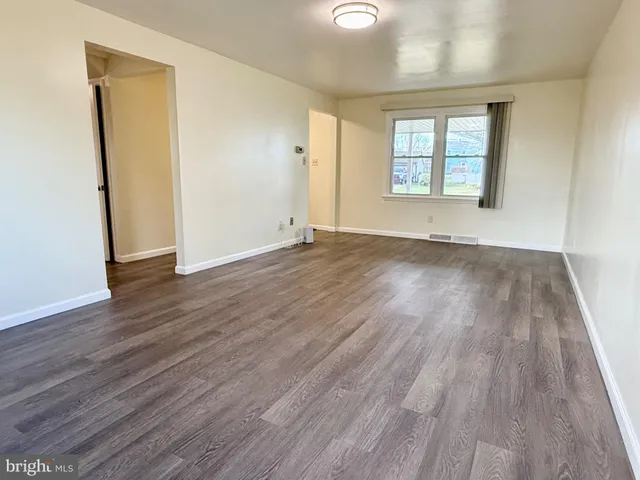 $399,900 | 303 Oregon Avenue, New Castle, DE 19720