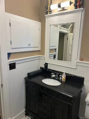 $868,868 | 409 Vinson Street, Holly, CO 81047