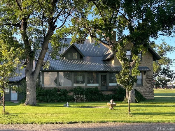 $868,868 | 409 Vinson Street, Holly, CO 81047