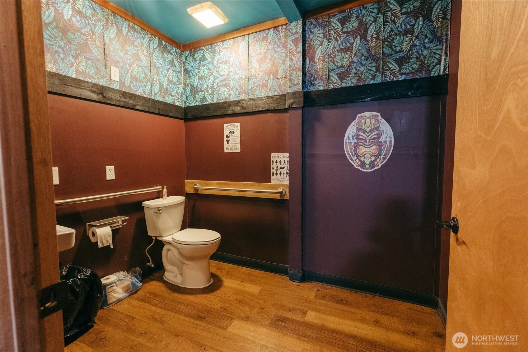 200400 Highway 101 Beaver, WA 98305 - Photo 26 of 39